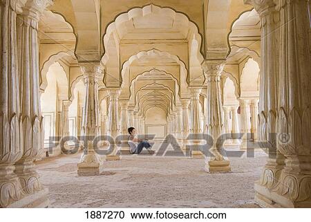Tourist Sitting In Columned Hallway In The Amber Fort View Large Photo Image Stock Image - Tourist Sitting In Columned Hallway In The Amber Fort. Fotosearch