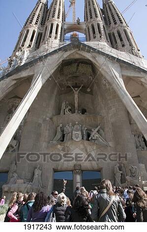Stock Image - Tourists Outside Temple Expiatori De La Sagrada Familia. Fotosearch