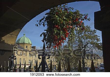 Town Of Alnwick, Northumberland, England, Uk View Large Photo Image Stock Image - Town Of Alnwick, Northumberland, England, Uk. Fotosearch