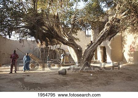 Traditional Sudanese architecture, Courtyard in Djenne, Mali View Large Photo Image Stock Photography - Traditional Sudanese architecture, Courtyard in Djenne, Mali. Fotosearch