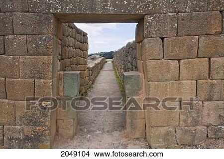 Trapezoidal Door In The Acllahuasi (Dwelling Of The Virgins Of The Sun), Ingapirca Archaeological Complex, Canar, Ecuador View Large Photo Image Picture - Trapezoidal Door In The Acllahuasi (Dwelling Of The Virgins Of The Sun), Ingapirca Archaeological Complex, Canar, Ecuador. Fotosearch