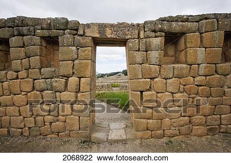 Trapezoidal Door In The Acllahuasi (Dwelling Of The Virgins Of The Sun), Ingapirca Archaeological Complex, Ca View Large Photo Image Stock Image - Trapezoidal Door In The Acllahuasi (Dwelling Of The Virgins Of The Sun), Ingapirca Archaeological Complex, Ca. Fotosearch