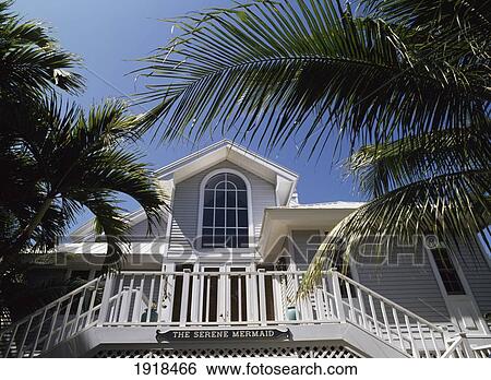 Stock Photograph - Typical Beach Apartment Useppa Island. Fotosearch