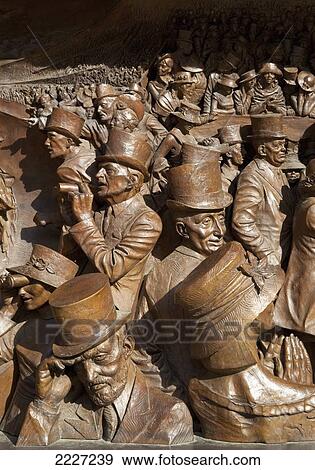 Stock Photo - UK, England, The Mall; London, Detail of new Memorial to Queen Elizabeth Queen Mother. Fotosearch