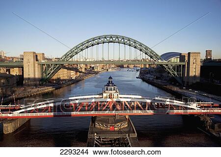 Picture - UK, England, Tyne and Swing Bridges; Newcastle. Fotosearch
