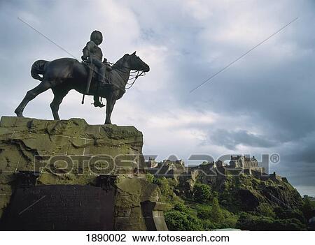 UK, Scotland, War Memorial To Scottish Regiment near Edinburgh Castle; Edinburgh View Large Photo Image Stock Image - UK, Scotland, War Memorial To Scottish Regiment near Edinburgh Castle; Edinburgh. Fotosearch