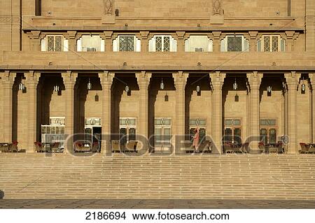Picture - UMAID BHAWAN HOTEL JODHPUR RAJASTHAN INDIA. Fotosearch