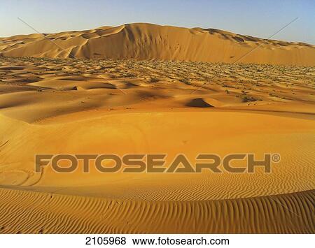 Stock Photo - United Arab Emirates, Abu Dahbi, Empty Quarter, Liwa desert dune. Fotosearch