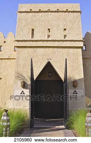 Stock Image - United Arab Emirates, Abu Dahbi, Qasr al Sarab, Spa entrance. Fotosearch