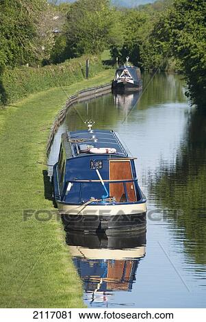 United Kingdom, England, Llangollen Canal, Narrow Boats on the Canal. View Large Photo Image Stock Image - United Kingdom, England, Llangollen Canal, Narrow Boats on the Canal.. Fotosearch