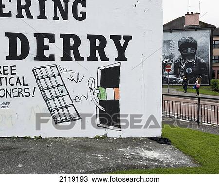 Stock Image - United Kingdom, Northern Ireland, County Londonderry, Bogside murals; Derry. Fotosearch