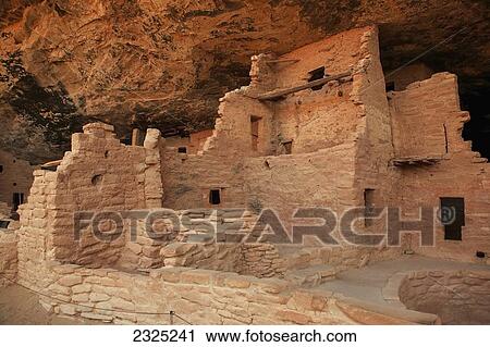 United States of America, Ruins of cliff dwellings in Mesa Verde National Park; Colorado View Large Photo Image Stock Image - United States of America, Ruins of cliff dwellings in Mesa Verde National Park; Colorado. Fotosearch