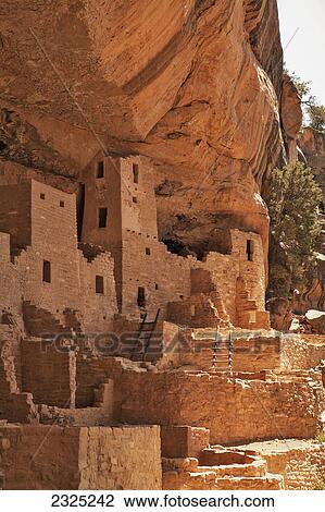 United States of America, Ruins of cliff dwellings in Mesa Verde National Park; Colorado View Large Photo Image Stock Image - United States of America, Ruins of cliff dwellings in Mesa Verde National Park; Colorado. Fotosearch