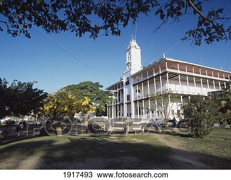 Stock Image - Urban Scene. Fotosearch