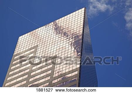 Stock Photo - Us Bancorp Tower; Portland, Oregon, United States Of America. Fotosearch