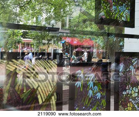 Stock Image - USA, Colorado, Historic Downtown; Boulder, Pearl Street. Fotosearch