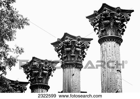 Stock Photo - USA, Columns in Windsor Ruins; Mississippi. Fotosearch