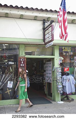 Usa, Florida, Tourist On St George Street; St Augustine View Large Photo Image Stock Image - Usa, Florida, Tourist On St George Street; St Augustine. Fotosearch