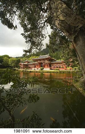 Stock Image - USA, Hawaii, Oahu, Byodo-In Temple in Valley Of Temples Memorial Park; Ahuimanu Valley. Fotosearch