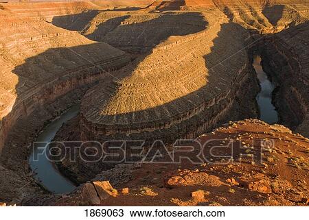 Utah, United States Of America; The Goosenecks Of The San Juan At Sunset View Large Photo Image Stock Image - Utah, United States Of America; The Goosenecks Of The San Juan At Sunset. Fotosearch