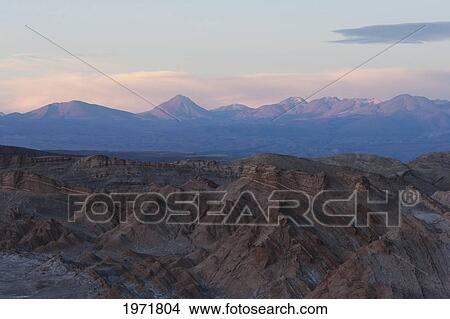 Valle De La Luna (Moon Valley) In The Cordillera De La Sal At Dusk, San Pedro De Atacama, Antofagasta Region, Chile View Large Photo Image Picture - Valle De La Luna (Moon Valley) In The Cordillera De La Sal At Dusk, San Pedro De Atacama, Antofagasta Region, Chile. Fotosearch
