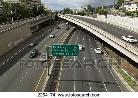 Picture - View over H1 Highway; Honolulu, Oahu, United States of America. Fotosearch