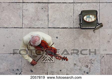 Stock Photo - Violinist, Budapest, Hungary. Fotosearch