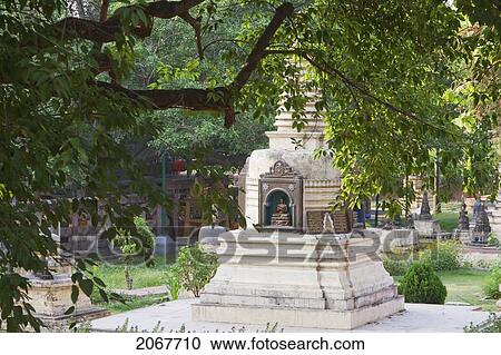 Votive Stupa, Mahabodi Temple, Bodhgaya, Bihar, India View Large Photo Image Stock Image - Votive Stupa, Mahabodi Temple, Bodhgaya, Bihar, India. Fotosearch