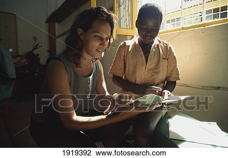 Stock Image - Vso Works On Kuleana Street Project. Fotosearch
