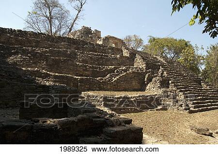 West Acropolis, Yaxchilan, Chiapas, Mexico View Large Photo Image Stock Photography - West Acropolis, Yaxchilan, Chiapas, Mexico. Fotosearch