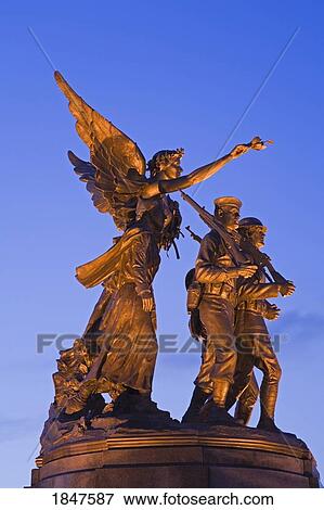 World War 1 Monument; State Capitol, Olympia, Washington State, Usa View Large Photo Image Stock Photo - World War 1 Monument; State Capitol, Olympia, Washington State, Usa. Fotosearch