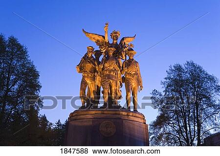 World War 1 Monument; State Captiol, Olympia, Washington State, Usa View Large Photo Image Stock Photo - World War 1 Monument; State Captiol, Olympia, Washington State, Usa. Fotosearch