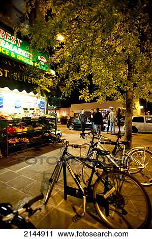 Stock Image - Young People Going Out Around Trendy Dalston, East London, London, Uk. Fotosearch
