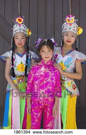 Picture - Young Thai Dancers In Asian Festival, Heritage Square & Science Park, Phoenix, Arizona, Usa. Fotosearch