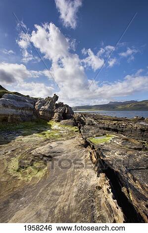 Stock Photograph - Basalt Dyke And Sandstone; Isle Of Eigg, Small Isles, Scotland. Fotosearch