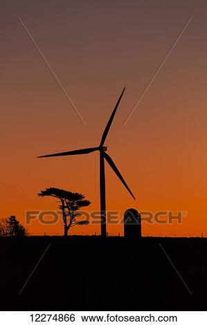 Elk Wind Energy Farm at sunrise, near Edgewood; Iowa, United States of America View Large Photo Image Stock Photograph - Elk Wind Energy Farm at sunrise, near Edgewood; Iowa, United States of America. Fotosearch