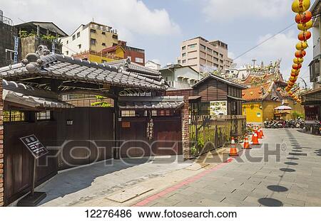 Stock Photograph - Japanese Garden; Tainan, Taiwan. Fotosearch