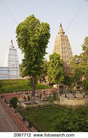 Mayadevi Shrine And Mahabodi Temple, Bodhgaya, Bihar, India View Large Photo Image Stock Image - Mayadevi Shrine And Mahabodi Temple, Bodhgaya, Bihar, India. Fotosearch