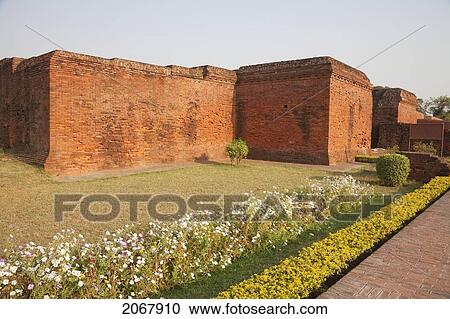Monastery Site No. 5, Nalanda Mahavihara, Bihar, India View Large Photo Image Stock Image - Monastery Site No. 5, Nalanda Mahavihara, Bihar, India. Fotosearch
