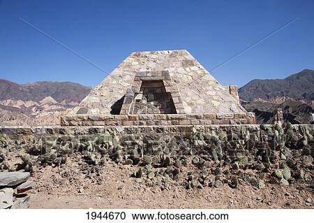 Stock Image - Monument To The Archaeologists Juan Ambrosetti & Salvador De Benedetti At The Pre-Columbian Fortification Of Pucará De Tilcara, Jujuy, Argentina. Fotosearch