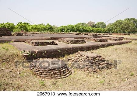 New Excavation Of Vihara With Two Buddha Statues, Nalanda, Bihar, India View Large Photo Image Stock Image - New Excavation Of Vihara With Two Buddha Statues, Nalanda, Bihar, India. Fotosearch