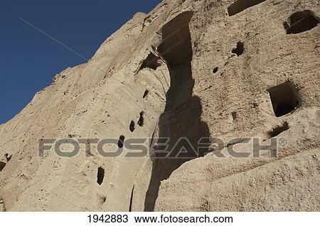 Stock Image - Niche Of The Small Buddha (38 Meters - Destroyed By The Taliban In 2001) In Bamiyan, Bamian Province, Afghanistan. Fotosearch