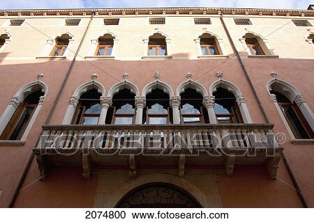 Palazzo Braschi, Vicenza, Italy View Large Photo Image Stock Image - Palazzo Braschi, Vicenza, Italy. Fotosearch