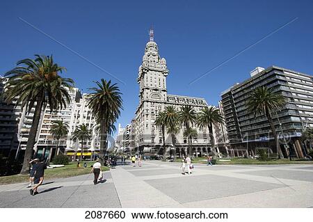 Stock Image - Plaza Independencia, Montevideo, Uruguay. Fotosearch