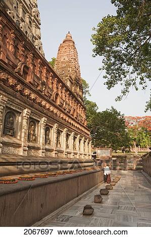 Stock Photo - Ratnachankramas By The Mahabodi Temple, Bodhgaya, Bihar, India. Fotosearch