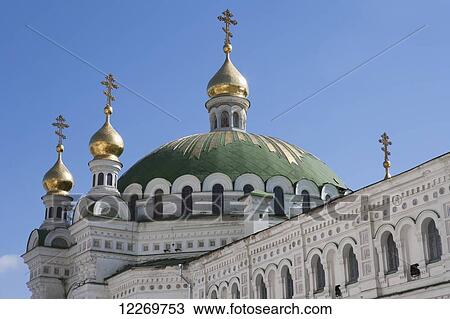 Stock Image - Refectory Church of St Antoniy and Feodosiy at the Pecherska Lavra (Caves Monastery); Kiev, Ukraine. Fotosearch