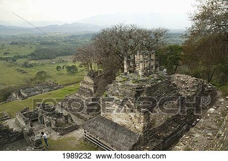 Stock Image - Roof Comb Of The Temple Of War, Tonina, Chiapas, Mexico. Fotosearch