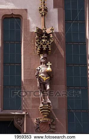 Statue On The Romer, City Hall Or Rathaus For 600 Years On The Romerberg In Frankfurt Am Main, Germany View Large Photo Image Stock Image - Statue On The Romer, City Hall Or Rathaus For 600 Years On The Romerberg In Frankfurt Am Main, Germany. Fotosearch