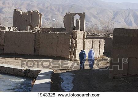 Street Scene With Afghan Women In Bamiyan, Bamian Province, Afghanistan View Large Photo Image Stock Photography - Street Scene With Afghan Women In Bamiyan, Bamian Province, Afghanistan. Fotosearch