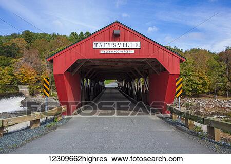 Stock Photograph - Taftsville Bridge; Woodstock, Vermont, United States of America. Fotosearch